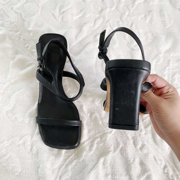 VINCE Luella Ankle Strap Sandal Size 6M - Picture 6 of 10